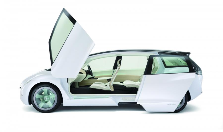  Honda Skydeck Concept 2009 года  (фото 2 из 17)